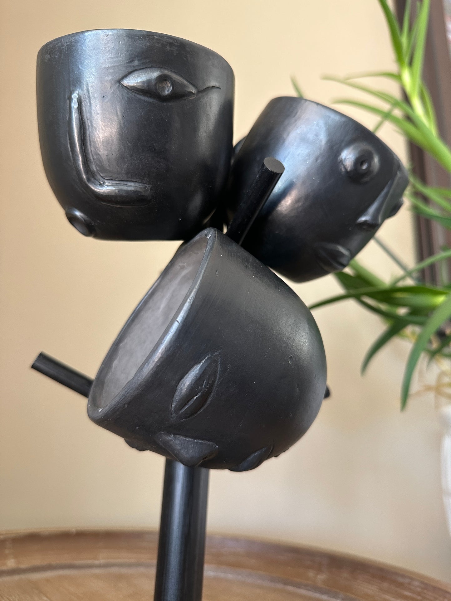 Taza de Carita - Barro Negro 11 oz