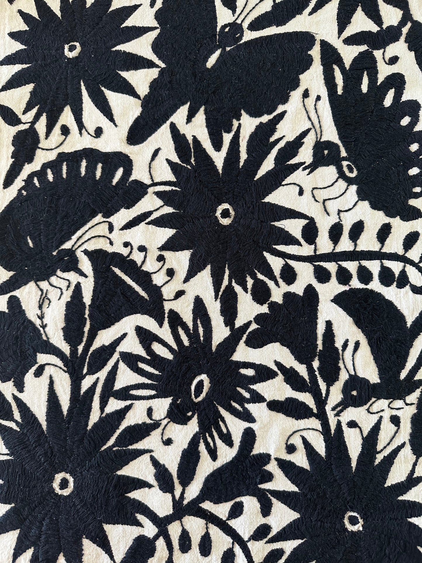 Otomi Table Runner - Black