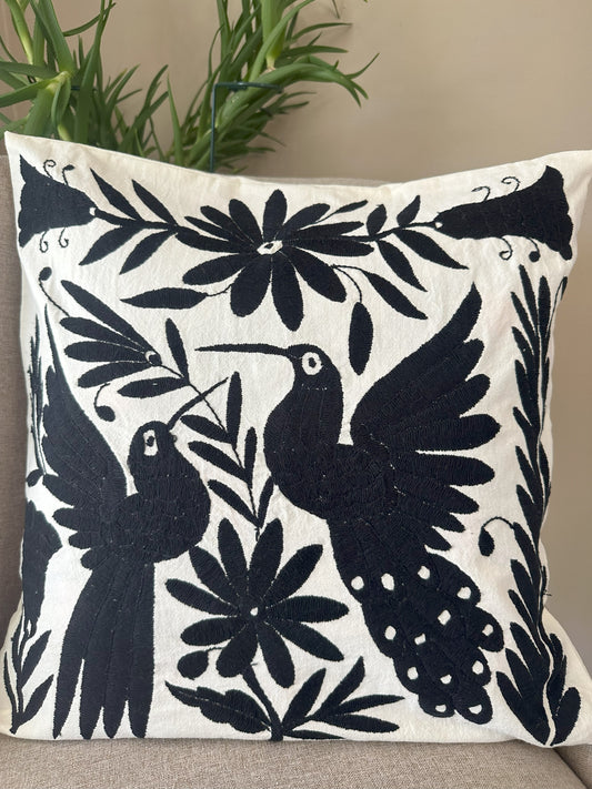 Otomi Pillowcase - Black