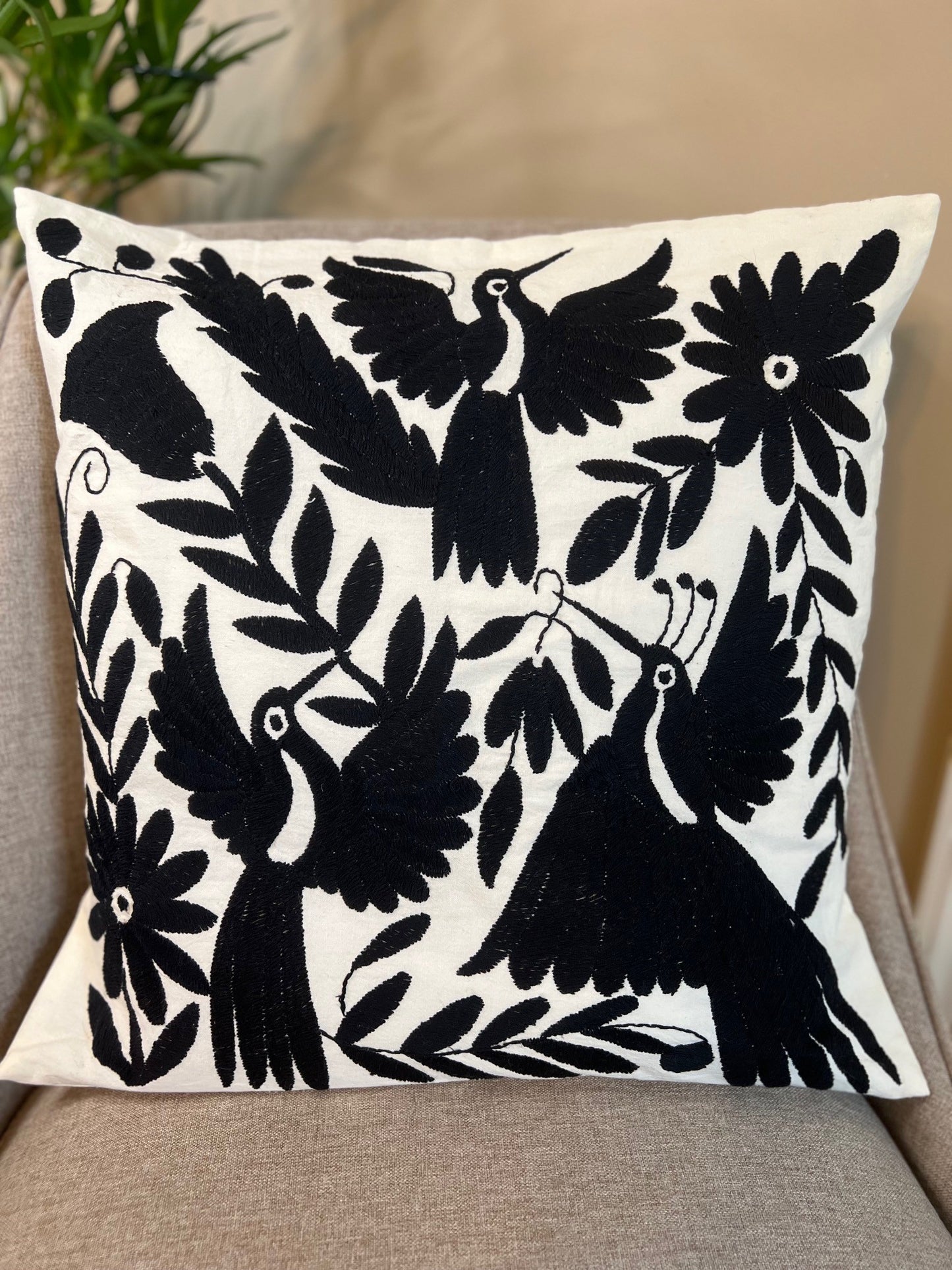 Otomi Pillowcase - Black