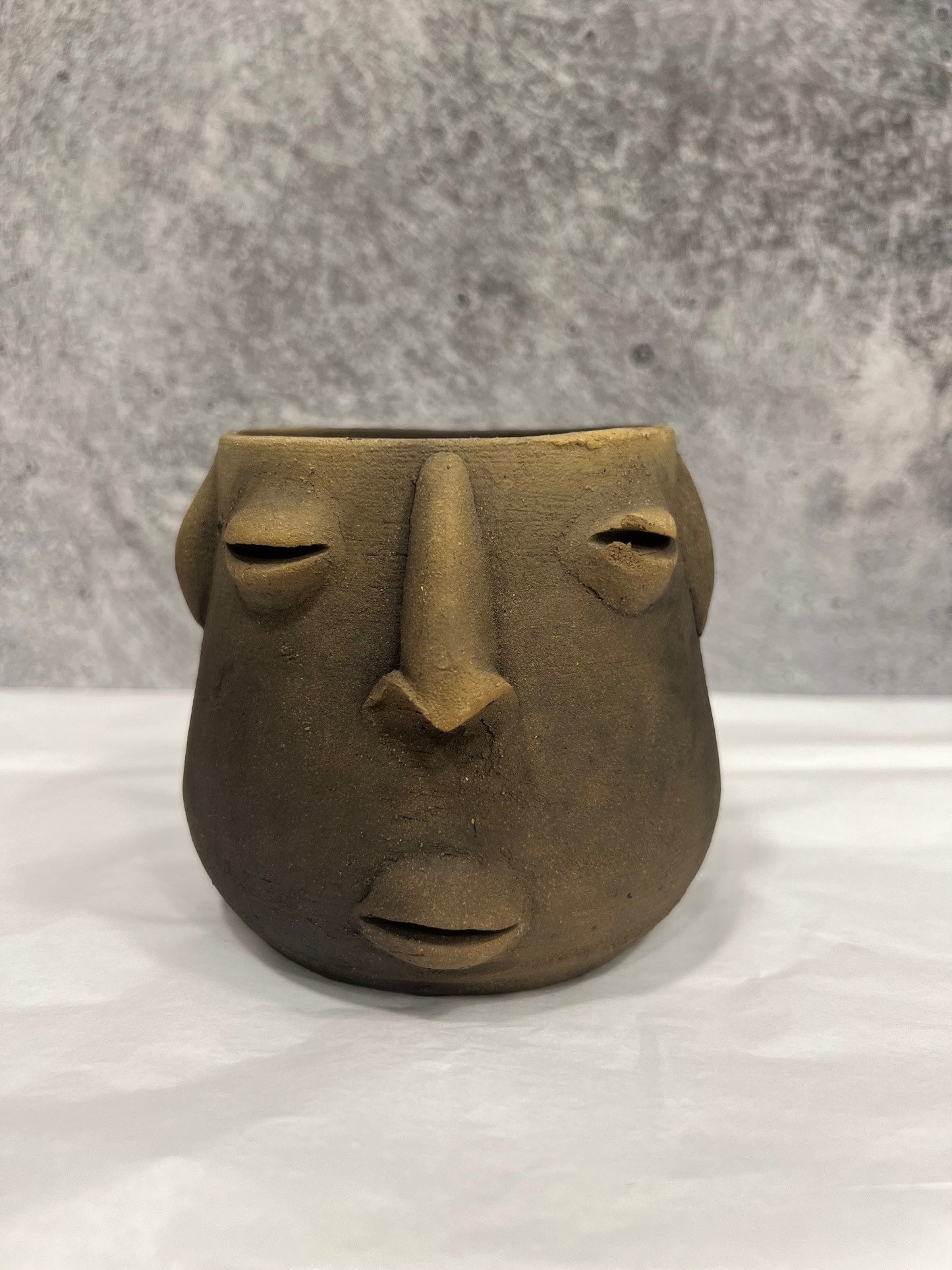 Planter Pot Carita -Smoked Clay