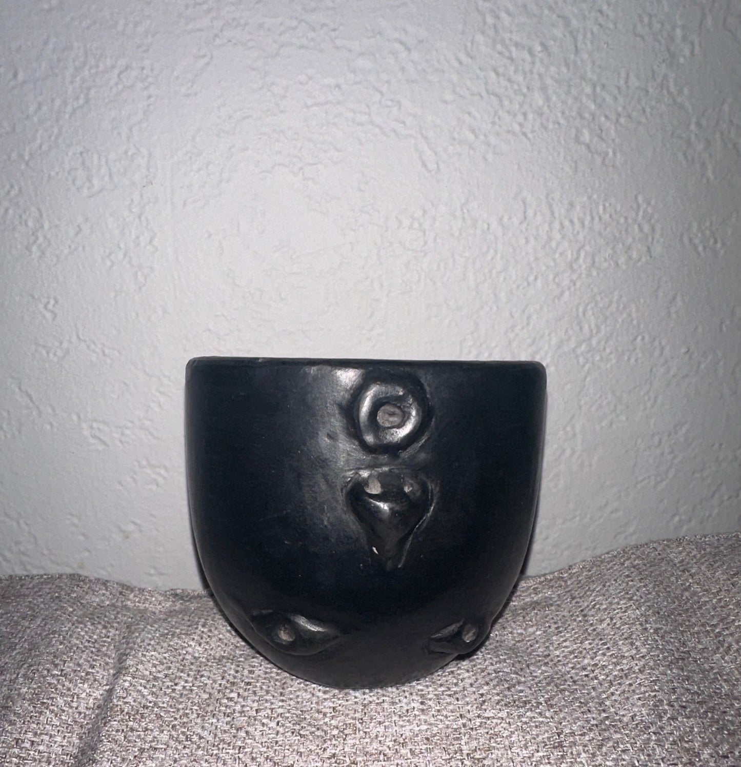 Taza de Carita  - Barro Negro 11 oz