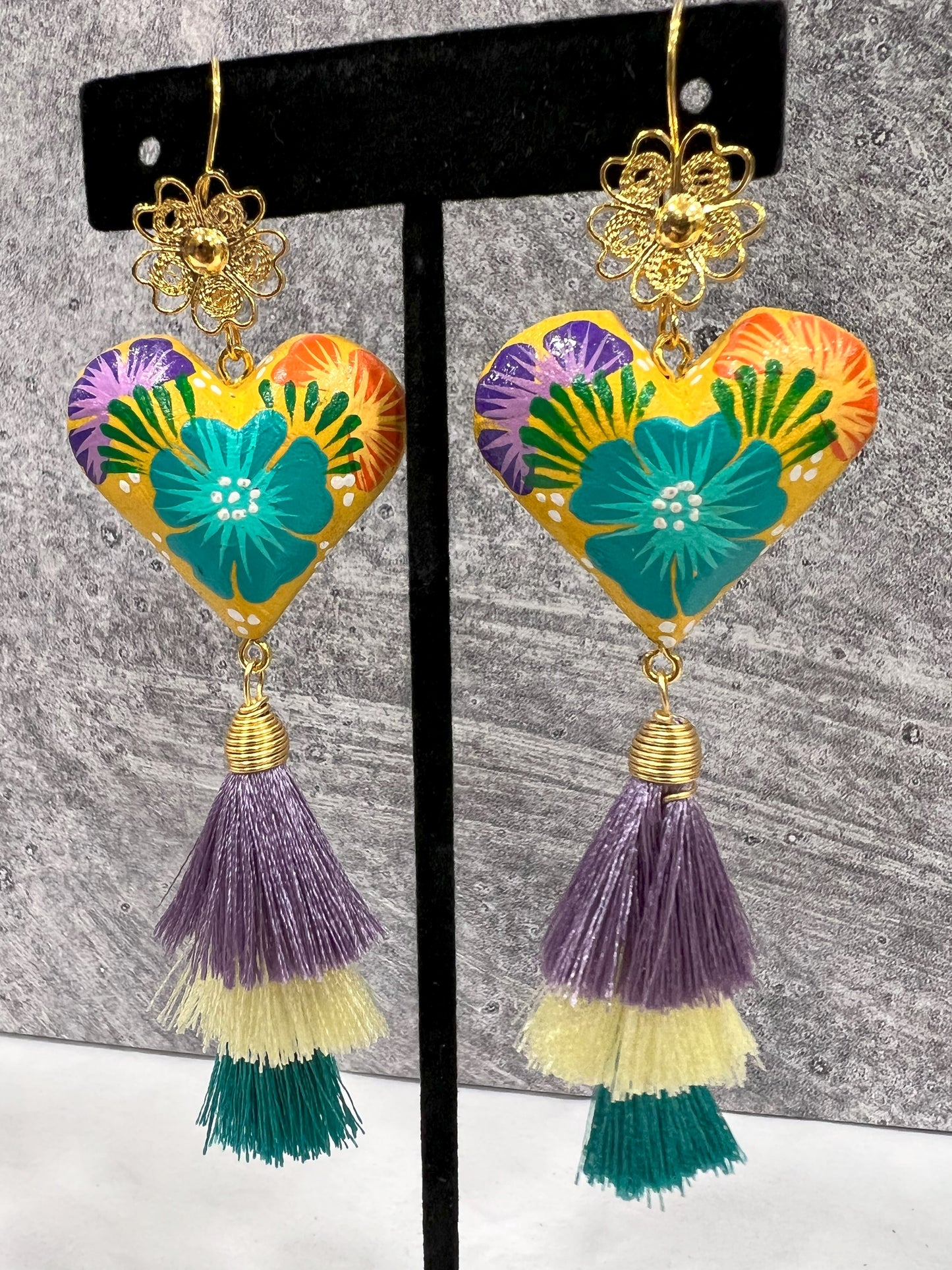 Copal Wood Earrings Filigrana Flower - Various Colors