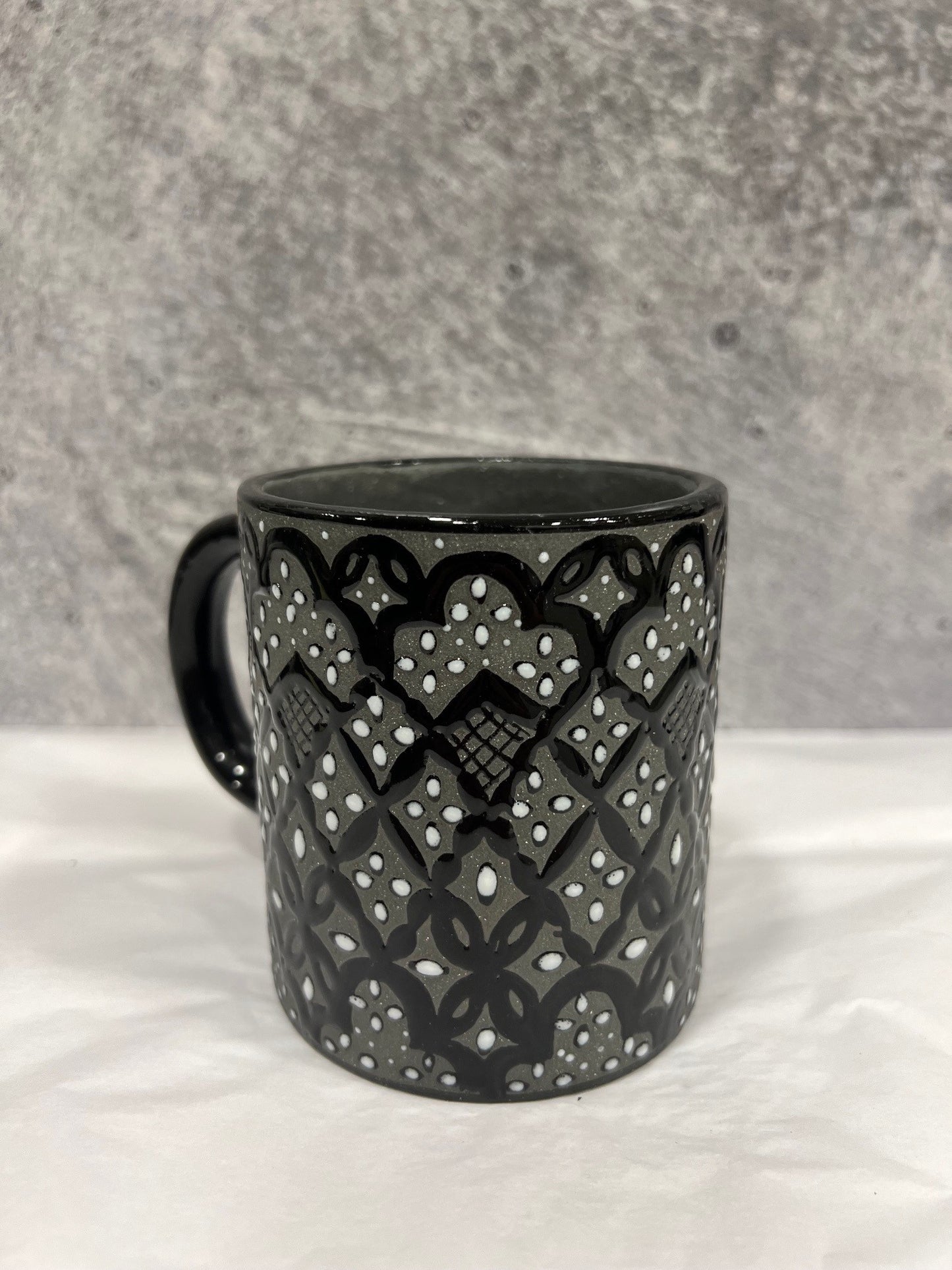 Tazas de Servin, Ceramic Black & White - Various Designs