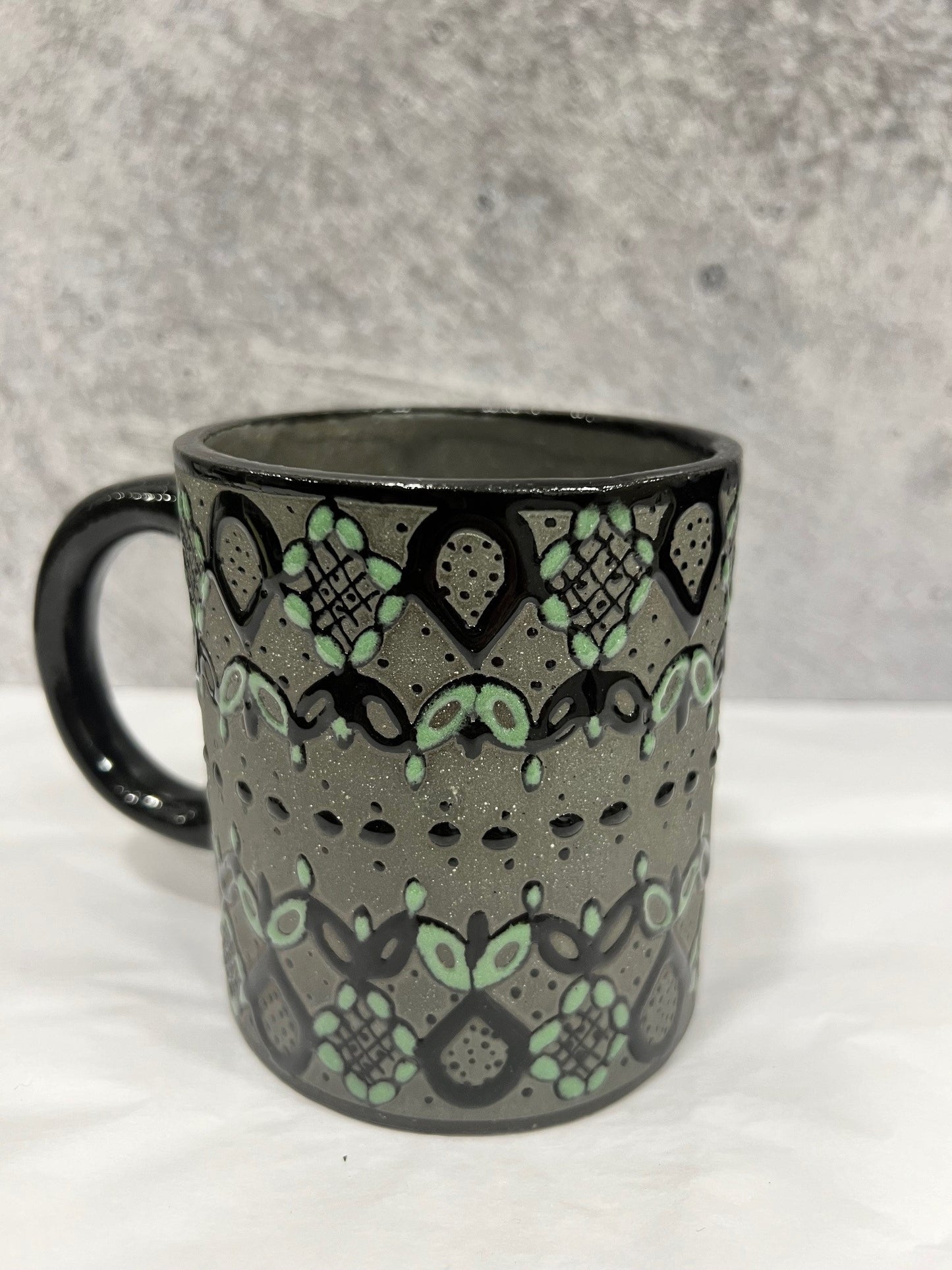 Tazas de Servin, Ceramic Black & Green - Various Designs