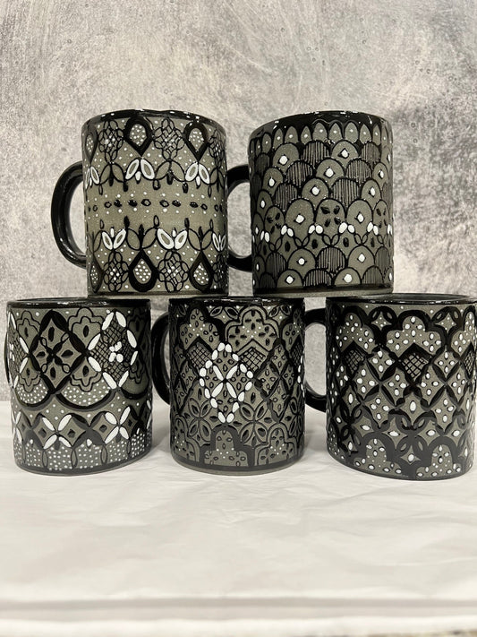 Tazas de Servin, Ceramic Black & White - Various Designs