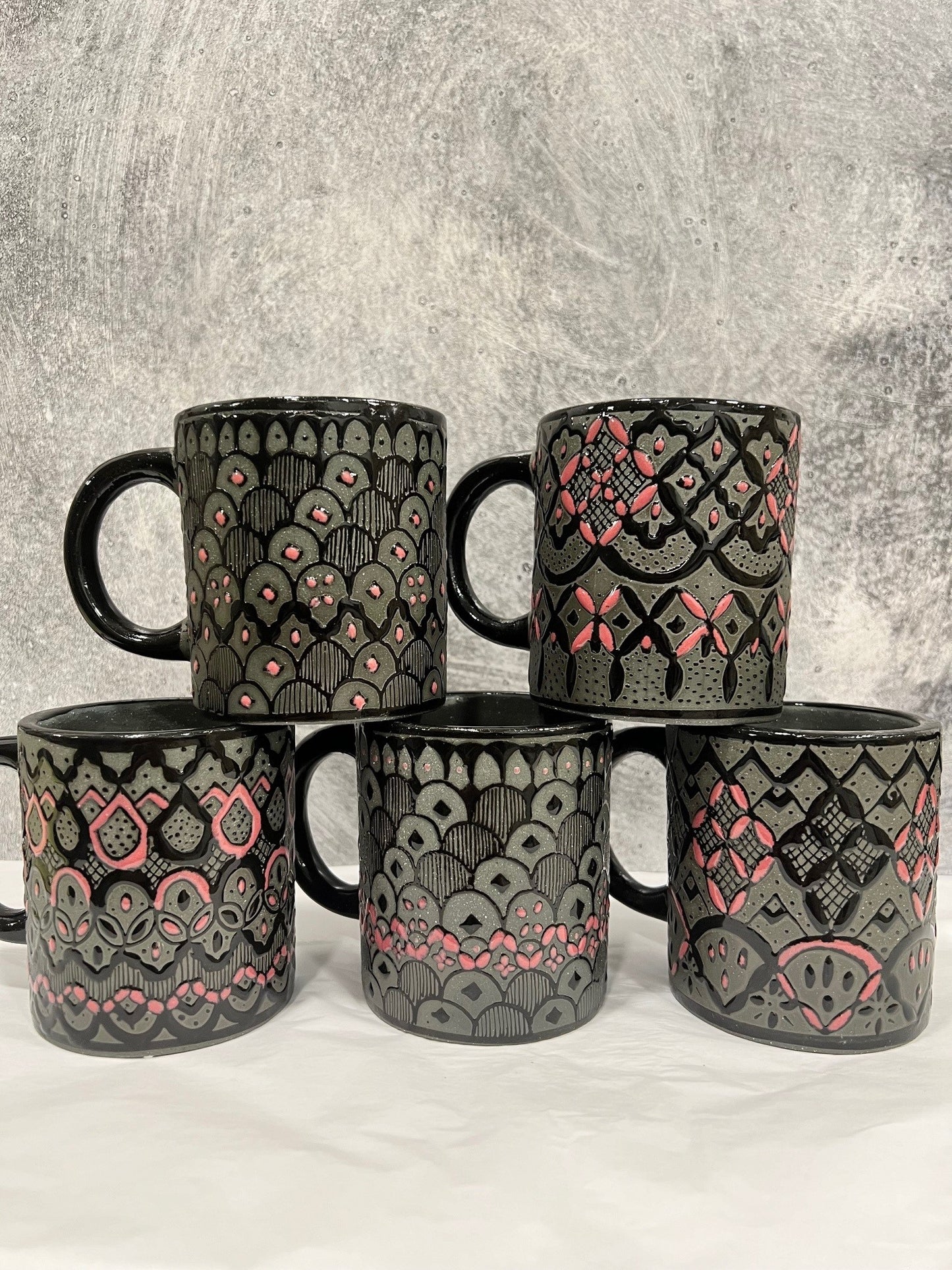 Tazas de Servin, Ceramic Black & Pink - Various Designs