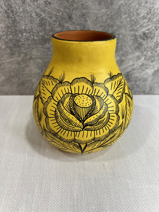 Huancito Small Flowers Vase - Yellow