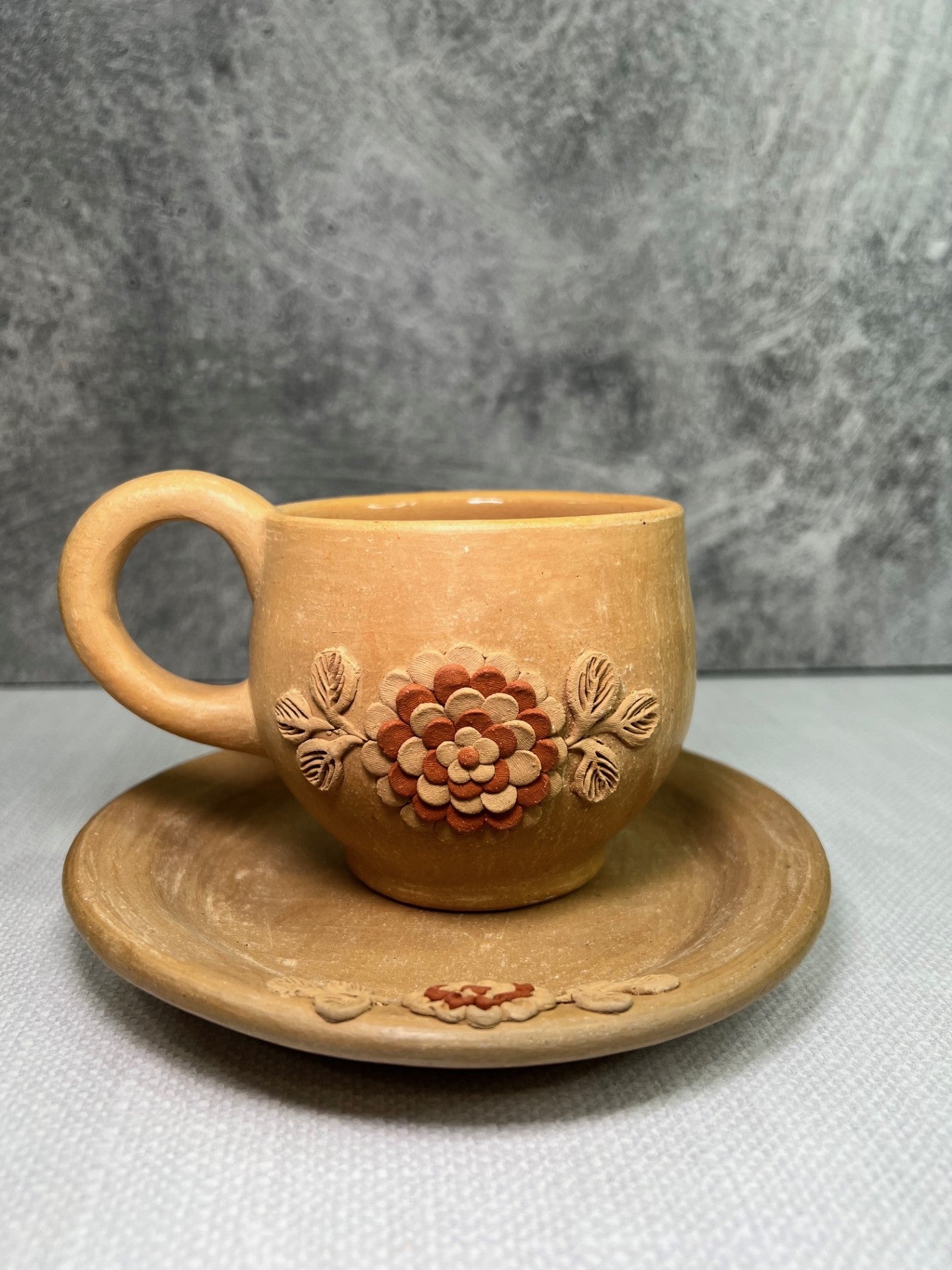 Atzompa Light Flower - Round Mug & Plate Set