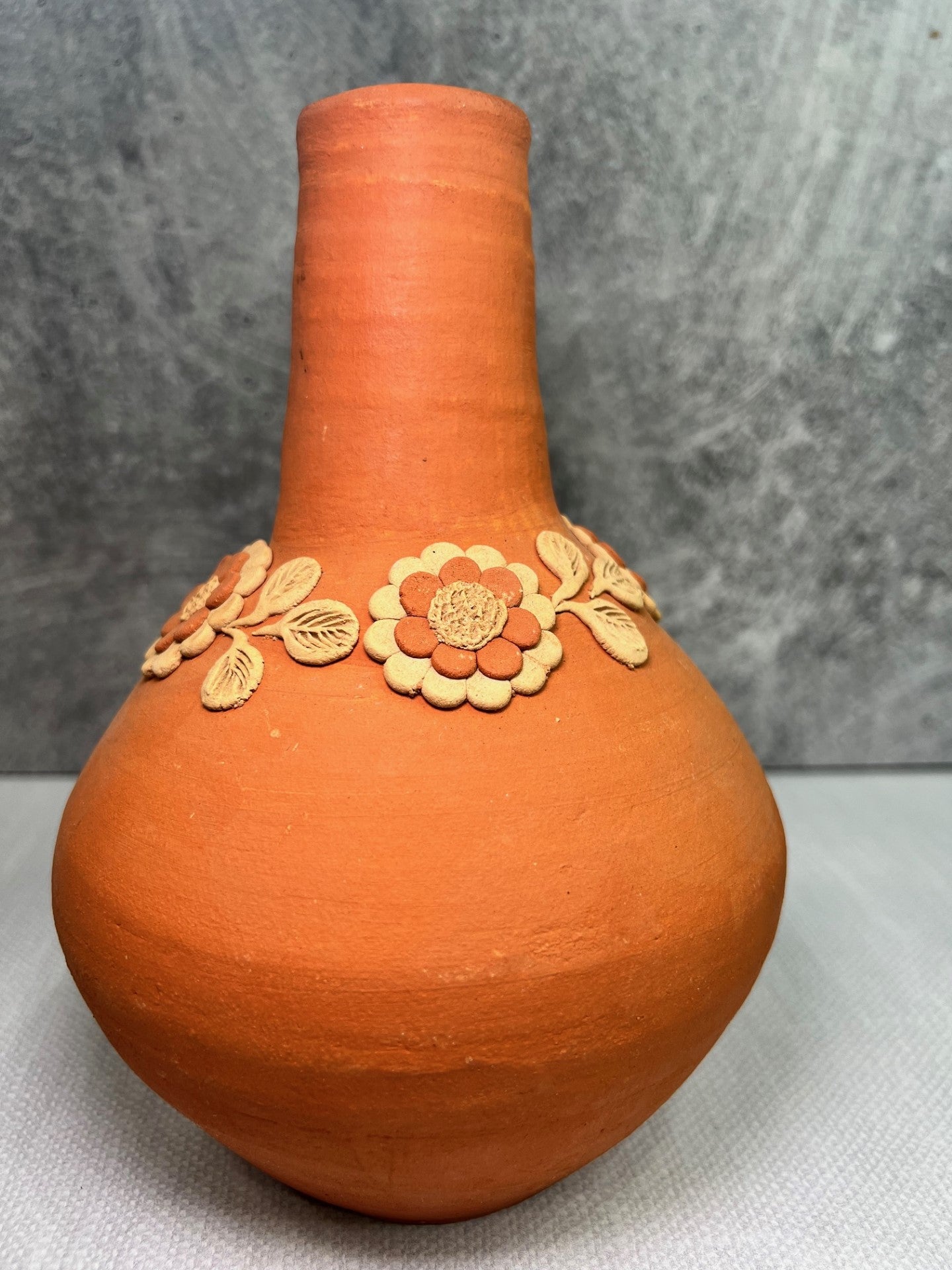 Atzompa Flower Vase - Red Clay