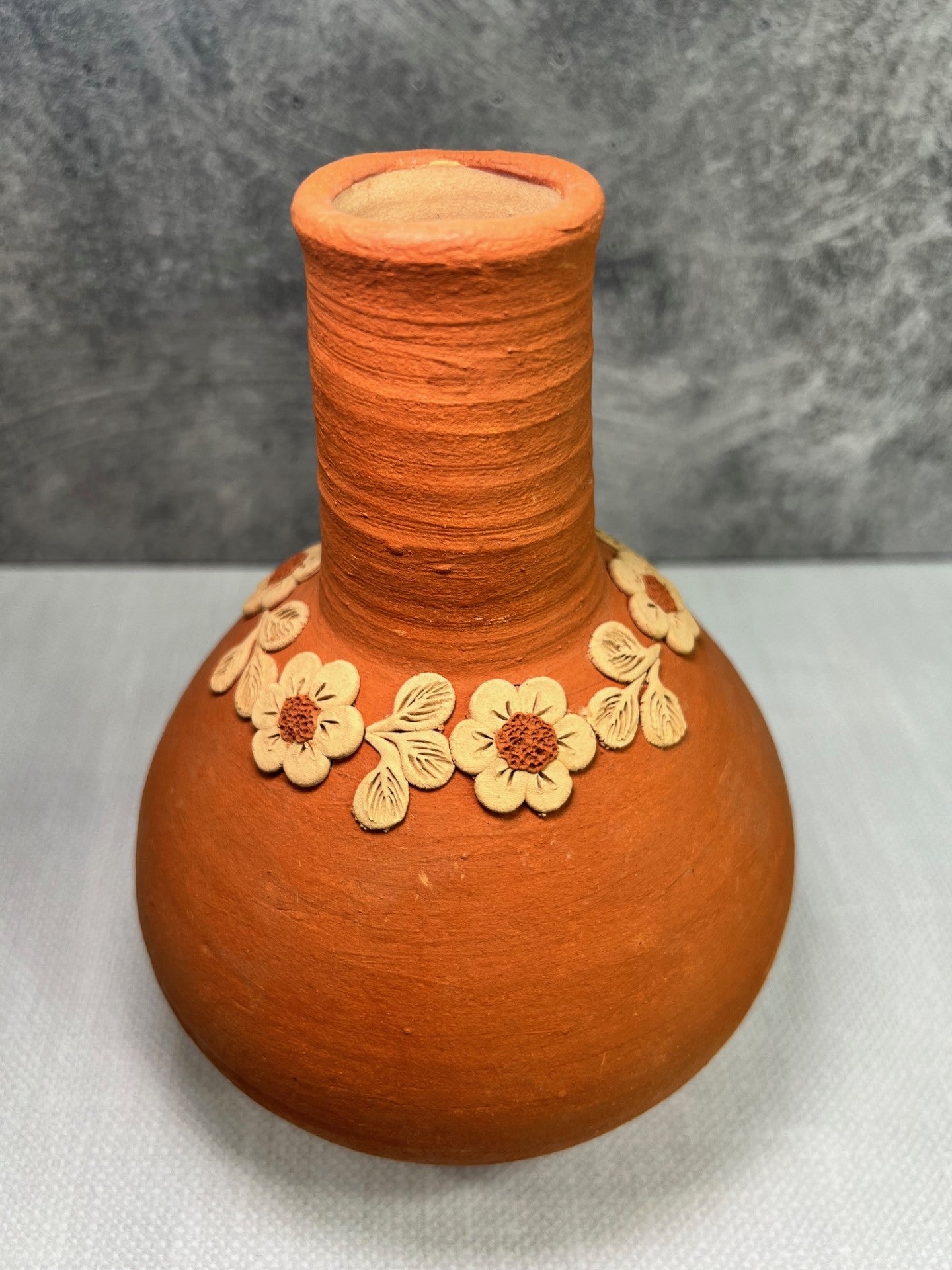 Atzompa Flower Vase - Red Clay