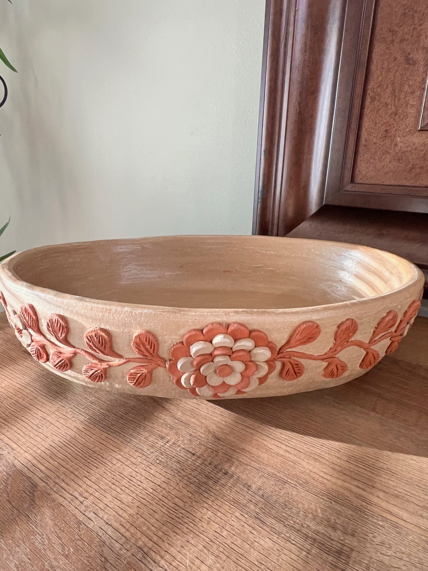 Barro Bordado Flower Fruit Bowl