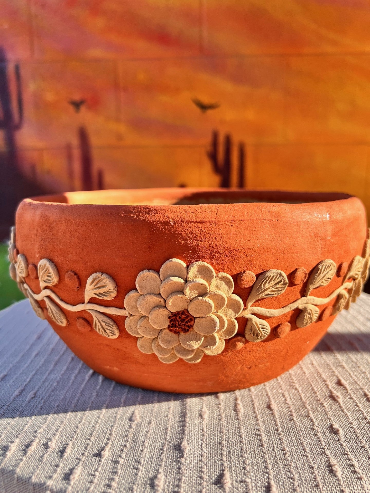 Barro Bordado Flower Fruit Bowl