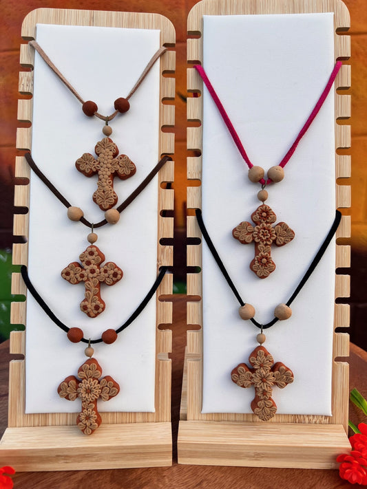 Atzompa Filigrana Necklace - 1.5" Clay Cross